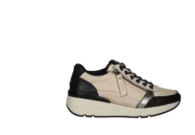 Sneaker Piel Serpi Beig Punta y Talon Negro Cremallera Lateral